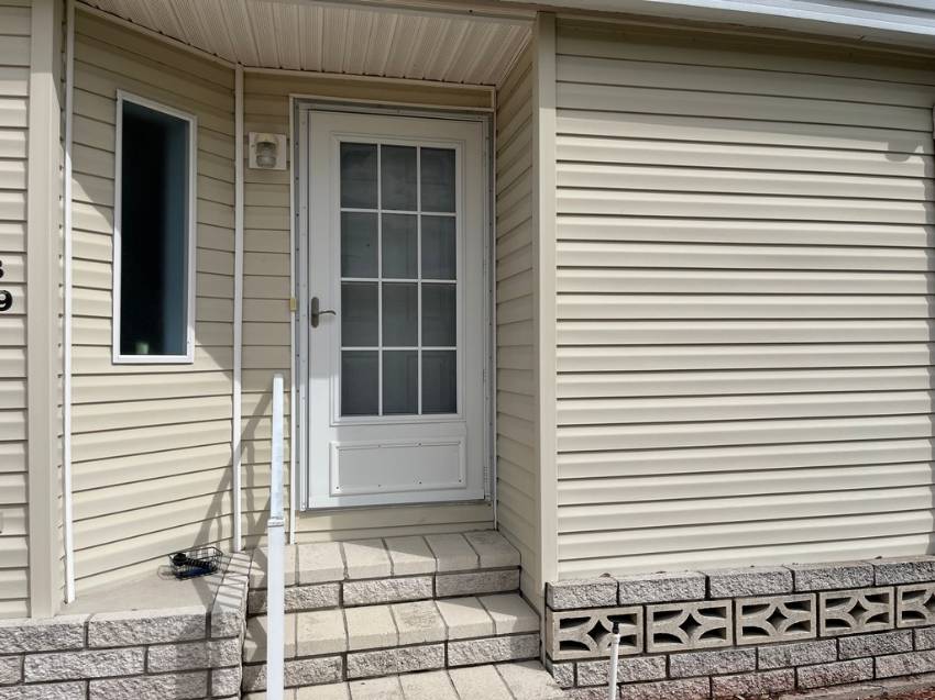 1329 Las Brisas Lane a Winter Haven, FL Mobile or Manufactured Home for Sale